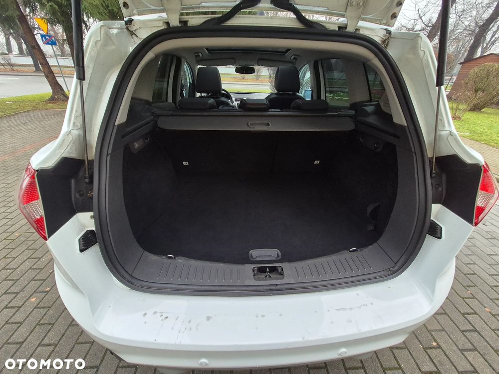 Ford Kuga 2.0 TDCi Titanium - 17