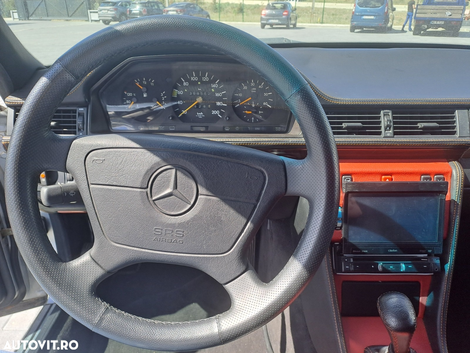 Mercedes-Benz W124 - 11