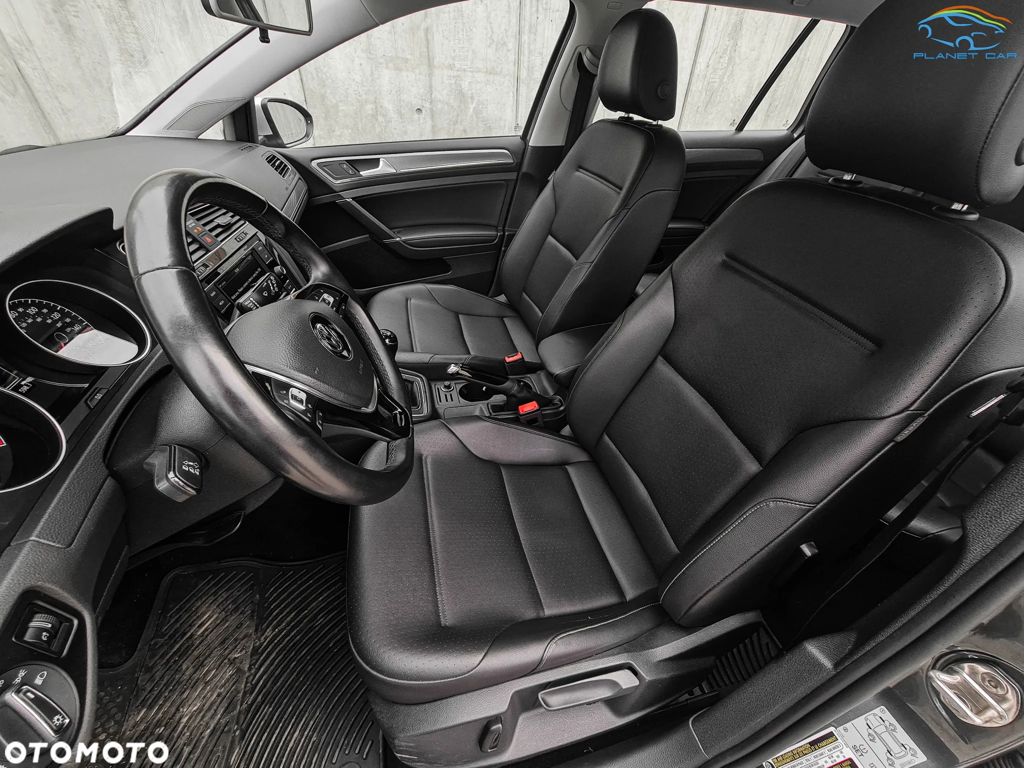 Volkswagen Golf - 13