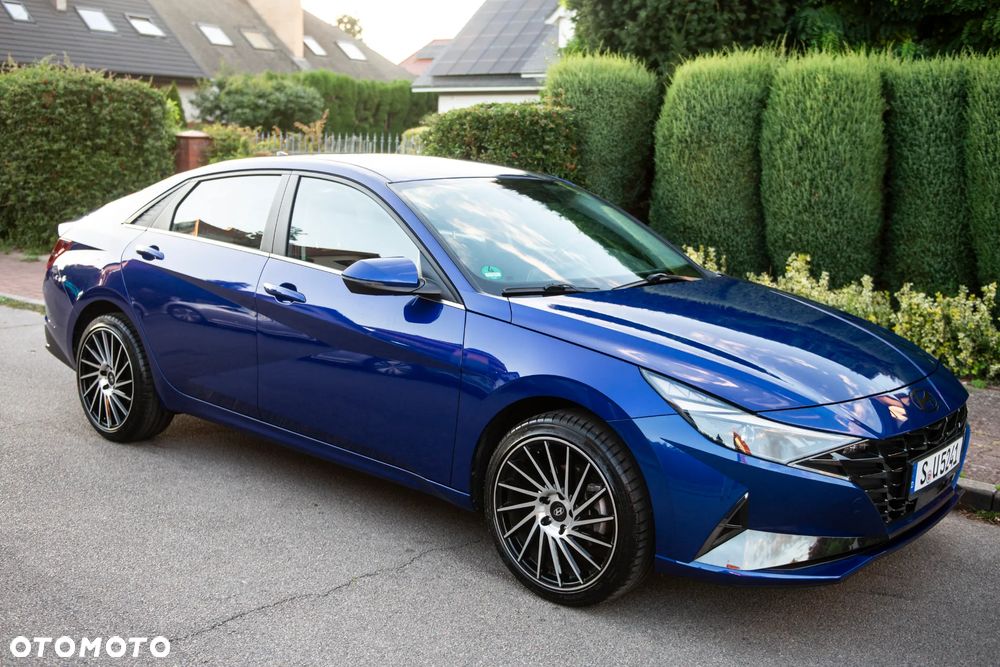 Hyundai Elantra 1.6 Executive - 3