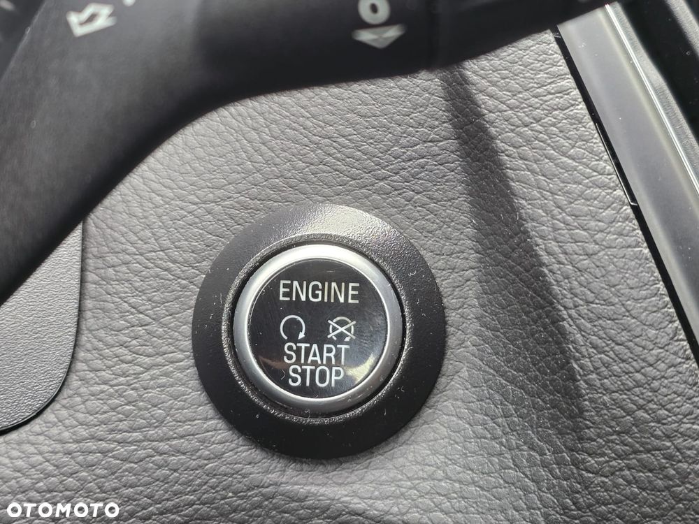 Ford Focus 1.0 EcoBoost STart-Stopp-System ST-LINE X - 32