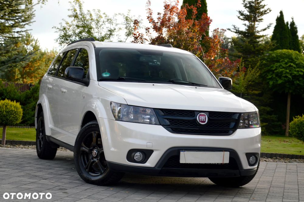 Fiat Freemont 2.0 Multijet 16V DPF Automatik Allrad Black Code - 1