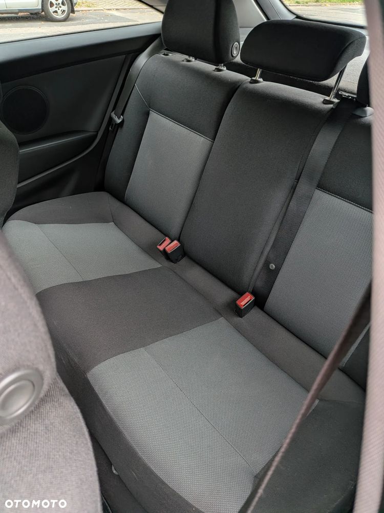 Opel Astra - 18