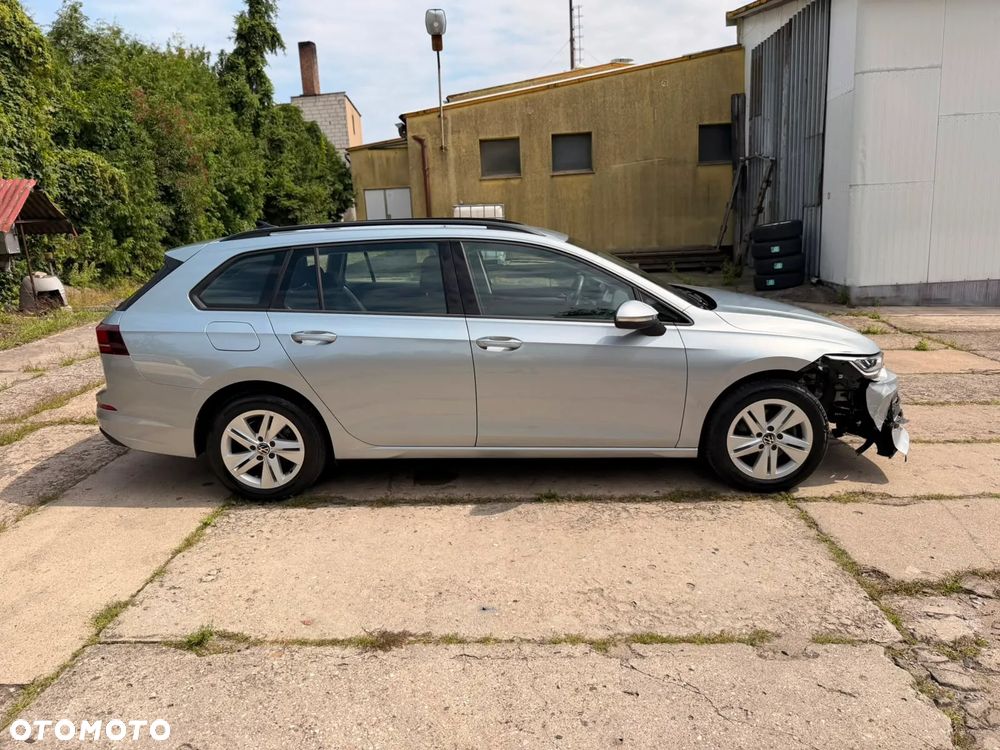 Volkswagen Golf 1.5 eTSI OPF DSG Edition 50 - 9