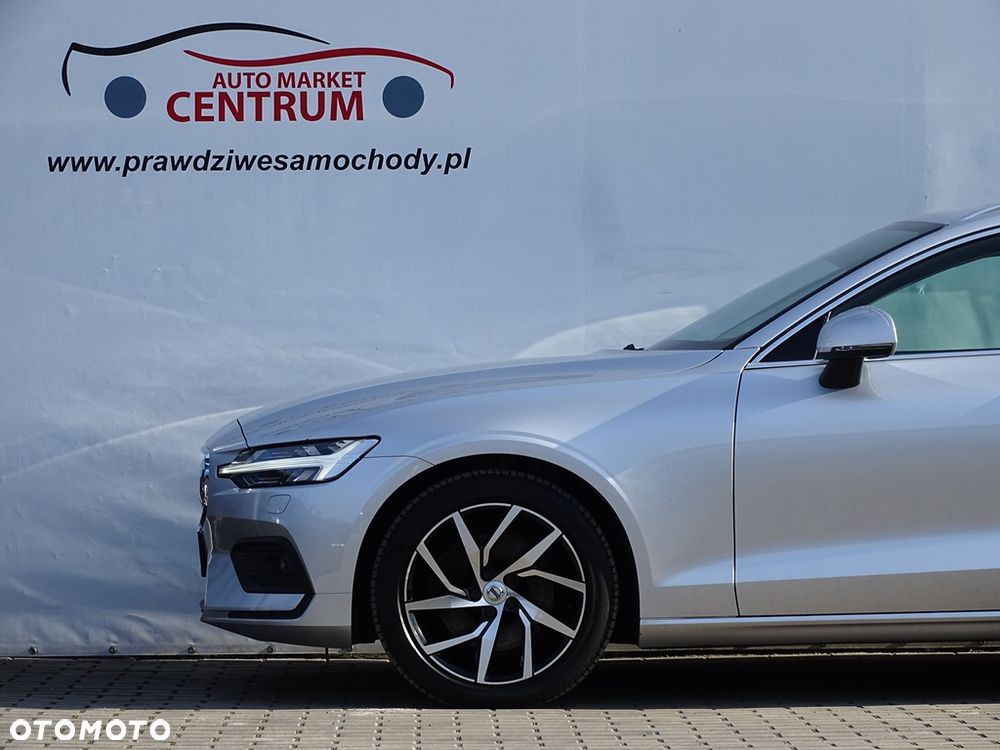 Volvo V60 T4 Geartronic Momentum - 1
