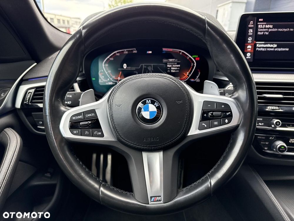 BMW Seria 5 - 12