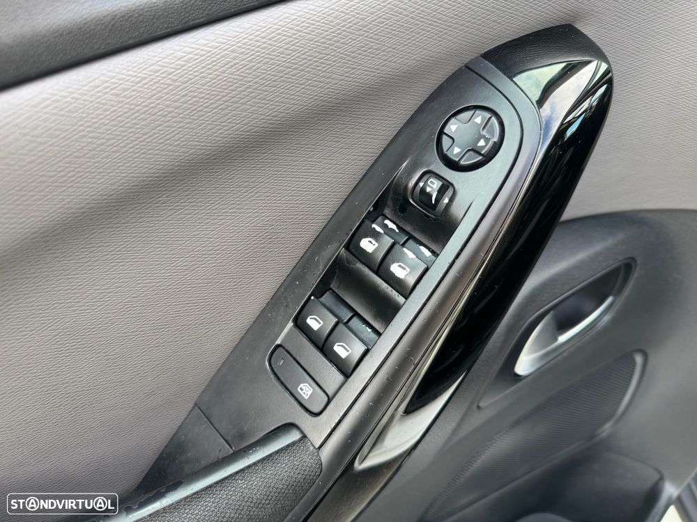 Citroën Grand C4 Spacetourer BlueHDi 130 Stop&Start EAT8 SELECTION - 18