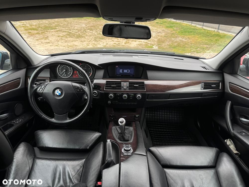 BMW Seria 5 520d Edition Exclusive - 6