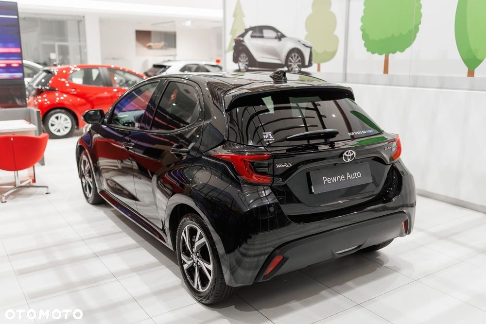 Toyota Yaris - 4