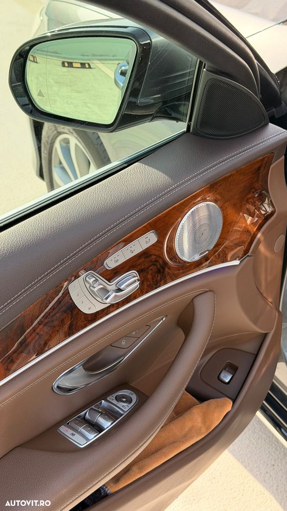 Mercedes-Benz E 220 d 4MATIC Aut. - 17