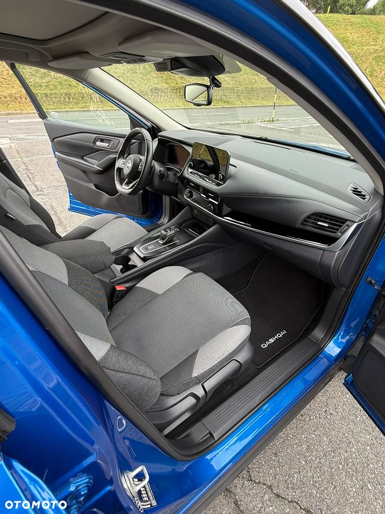 Nissan Qashqai 1.3 DIG-T MHEV Premiere Edition Xtronic - 11