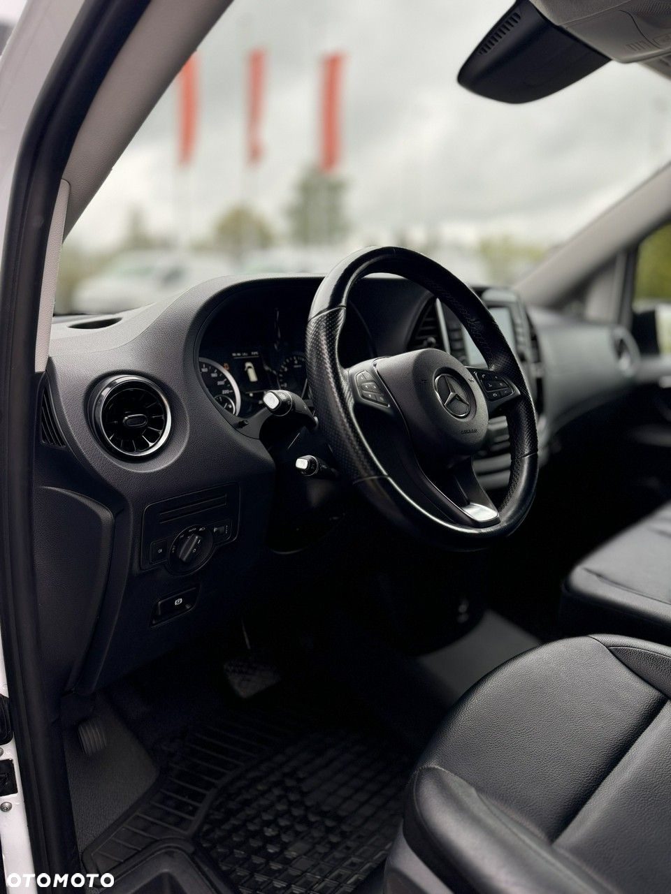 Mercedes-Benz Vito - 23