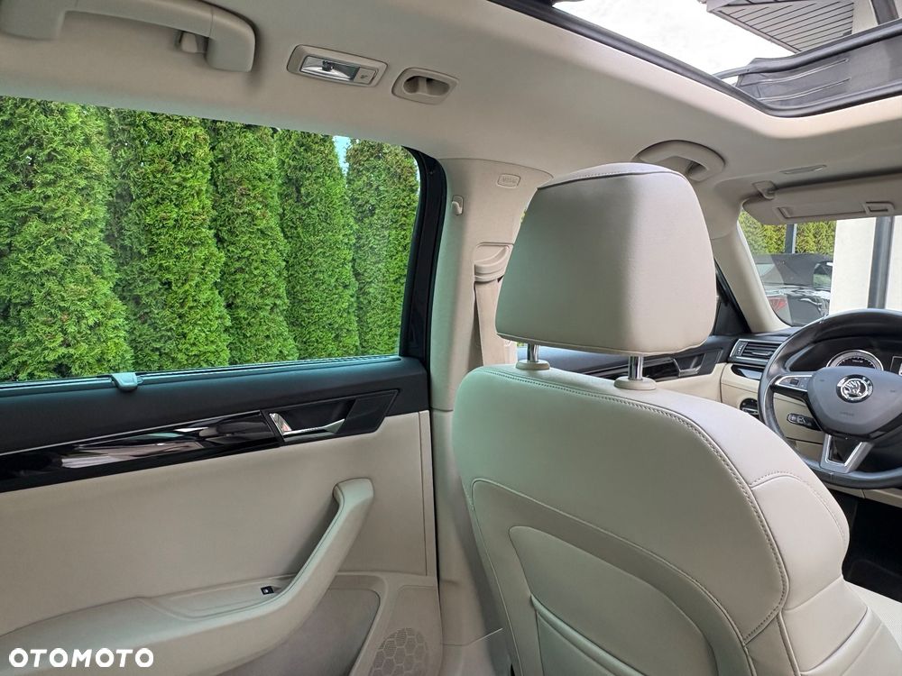 Skoda Superb 2.0 TDI 4x4 DSG L&K - 22