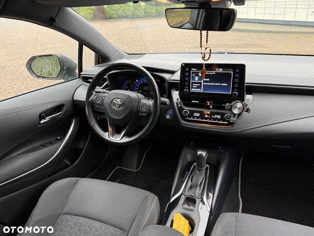 Toyota Corolla 1.8 Hybrid Active - 24