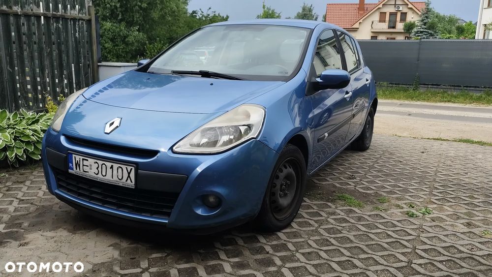 Renault Clio 1.2 16V Alize - 1