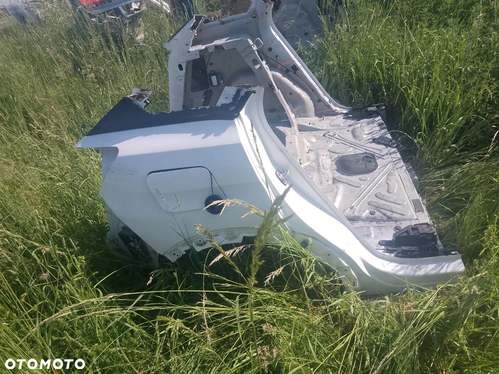 Peugeot 3008 ll tył ćwiartki - 2