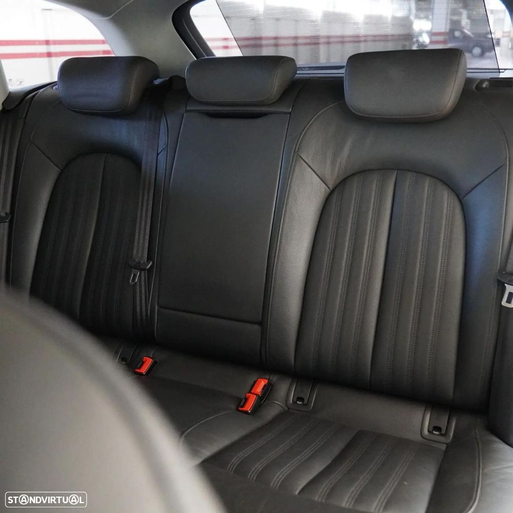 Audi A6 Avant 2.0 TDi Sport S tronic - 14