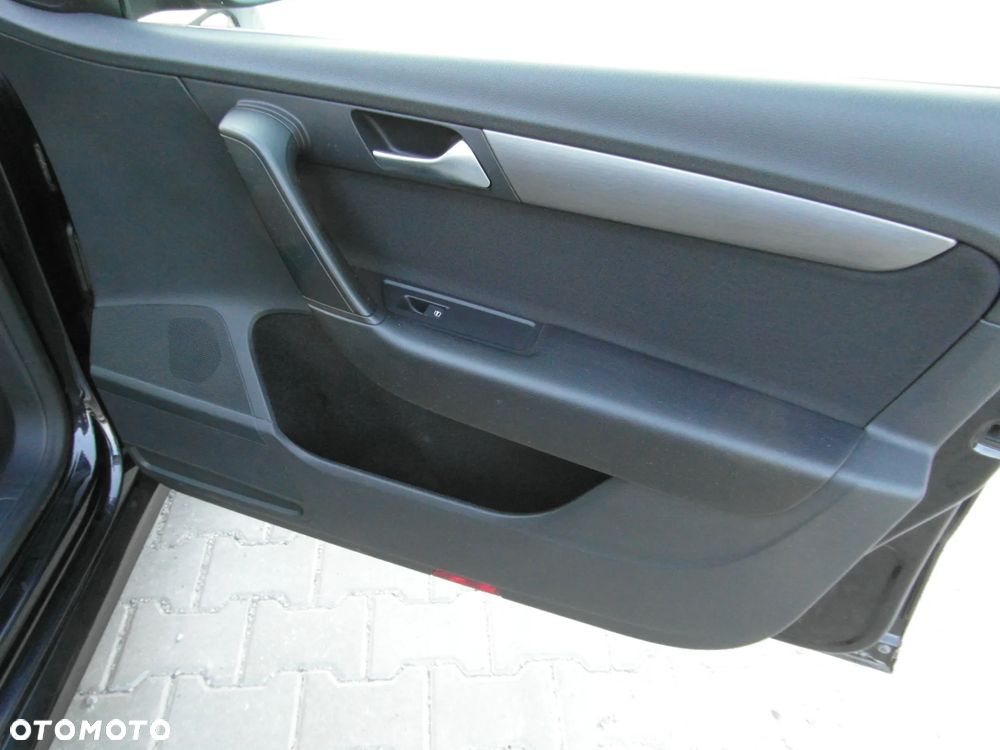 Volkswagen Passat Variant 1.4 TSI BlueMotion Technology Comfortline - 28