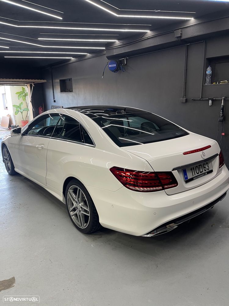 Mercedes-Benz E 220 - 4