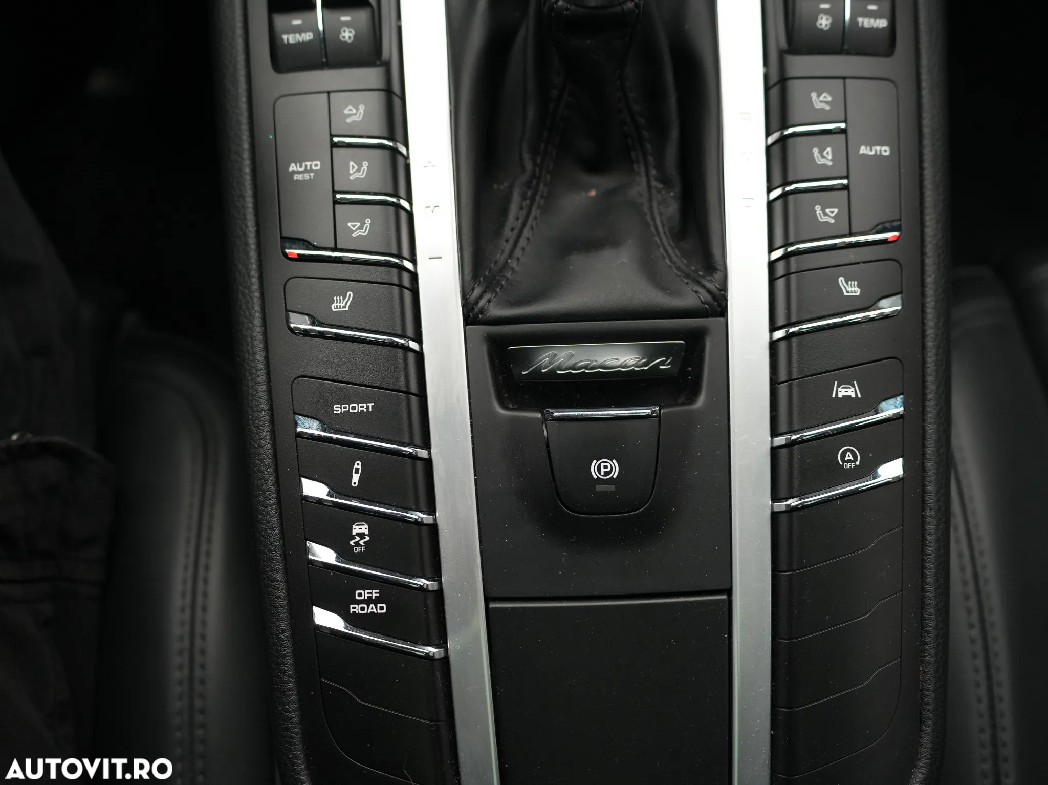 Porsche Macan Standard - 30