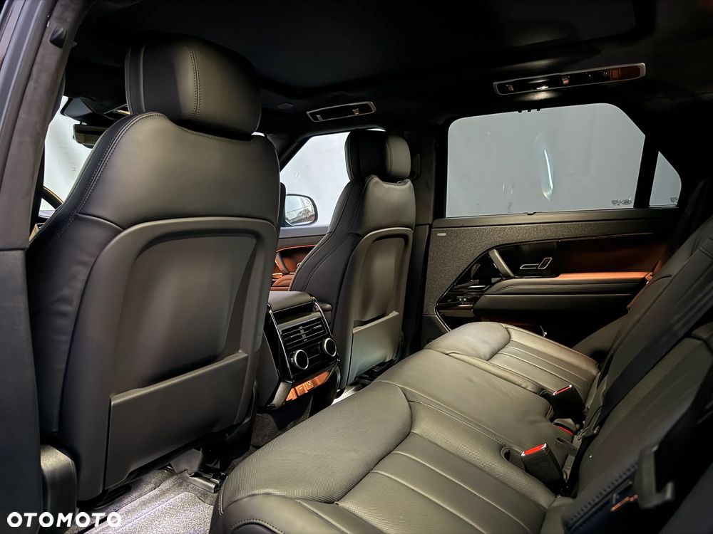 Land Rover Range Rover Sport D350 Autobiography - 7