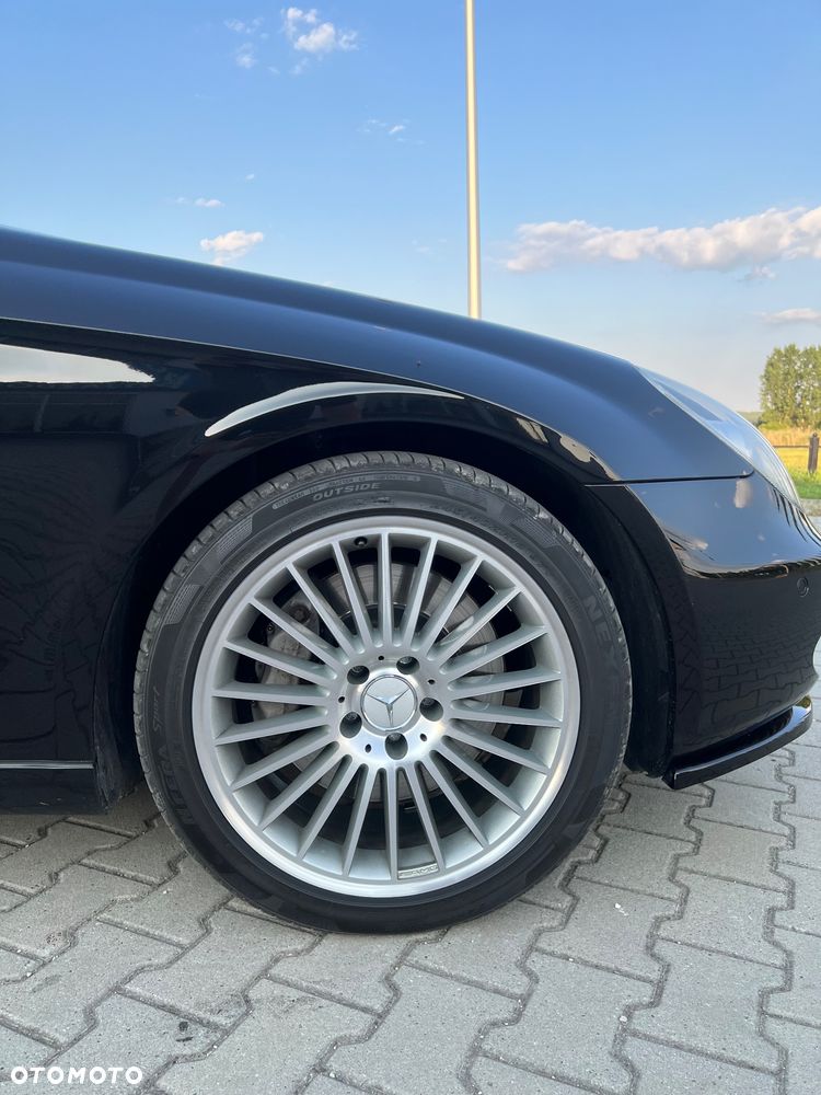 Mercedes-Benz CLS - 33