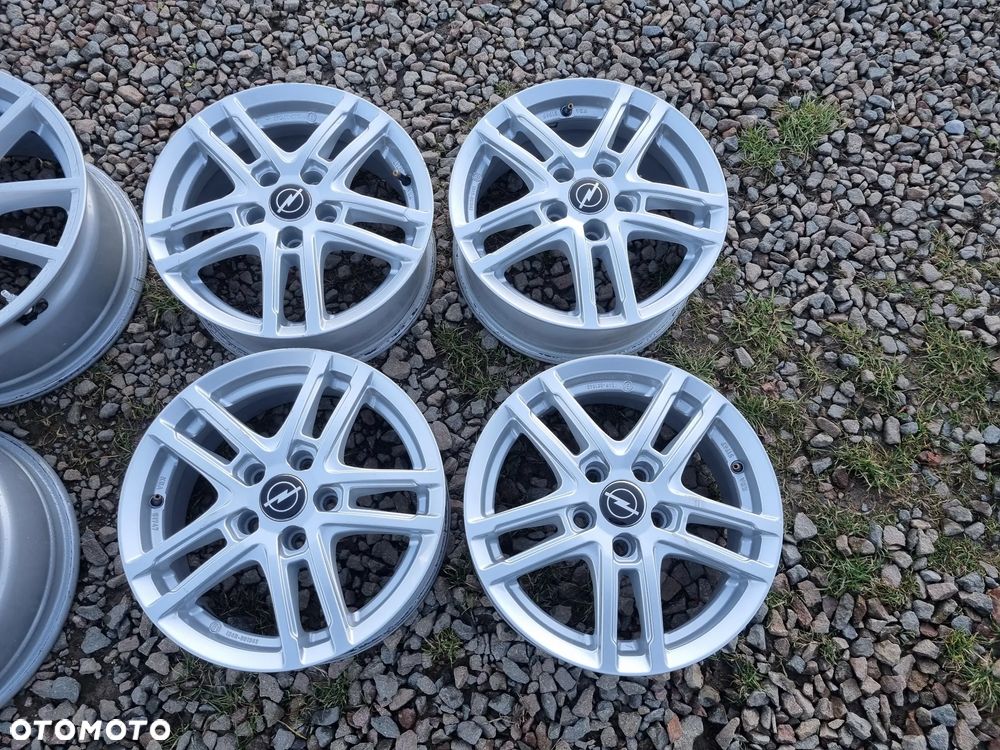 OPEL ASTRA K,CHEVROLET CRUZE 6JX15H2 ET37 5X105 db stan 4szt. - 1