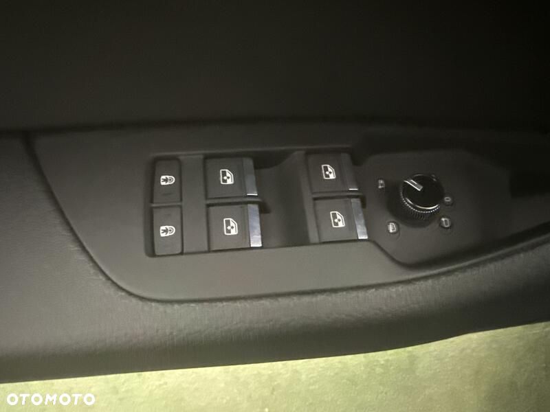 Audi A6 Limousine 40 TDI mHEV Quattro Advanced S tronic - 16