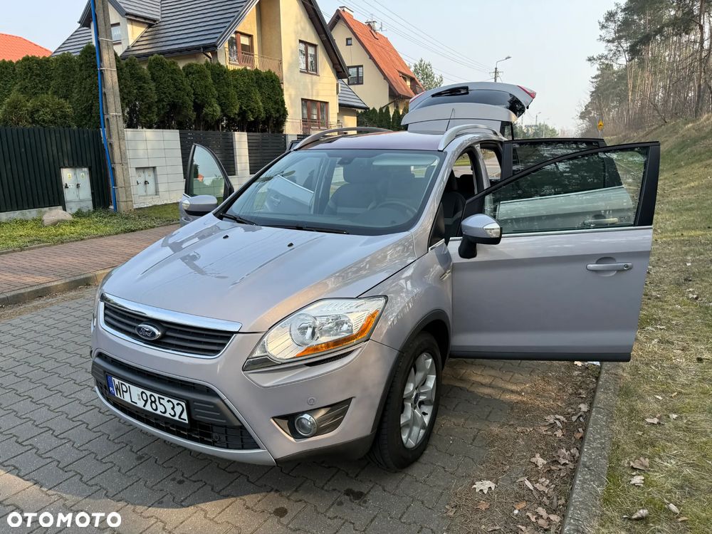 Ford Kuga 2.0 TDCi 2x4 Titanium - 18