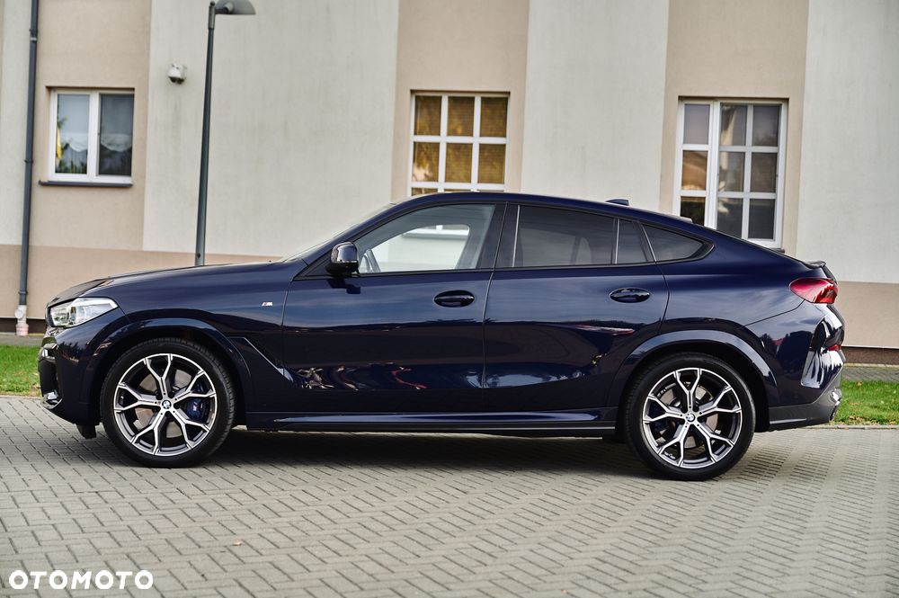 BMW X6 xDrive40d mHEV - 15