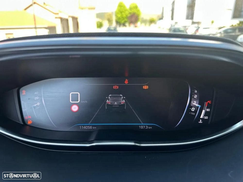 Peugeot 3008 - 18