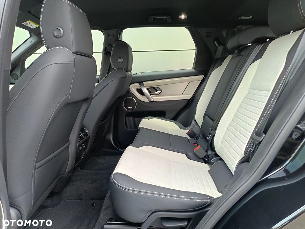 Land Rover Discovery Sport - 33