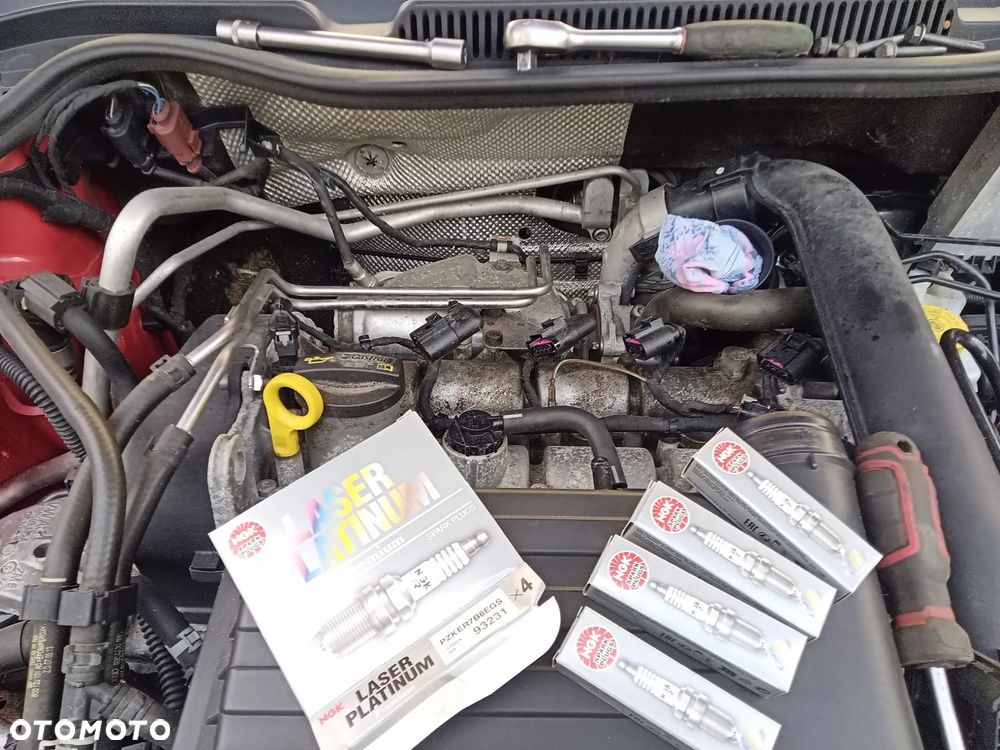 Volkswagen Polo 1.2 TSI Highline - 34