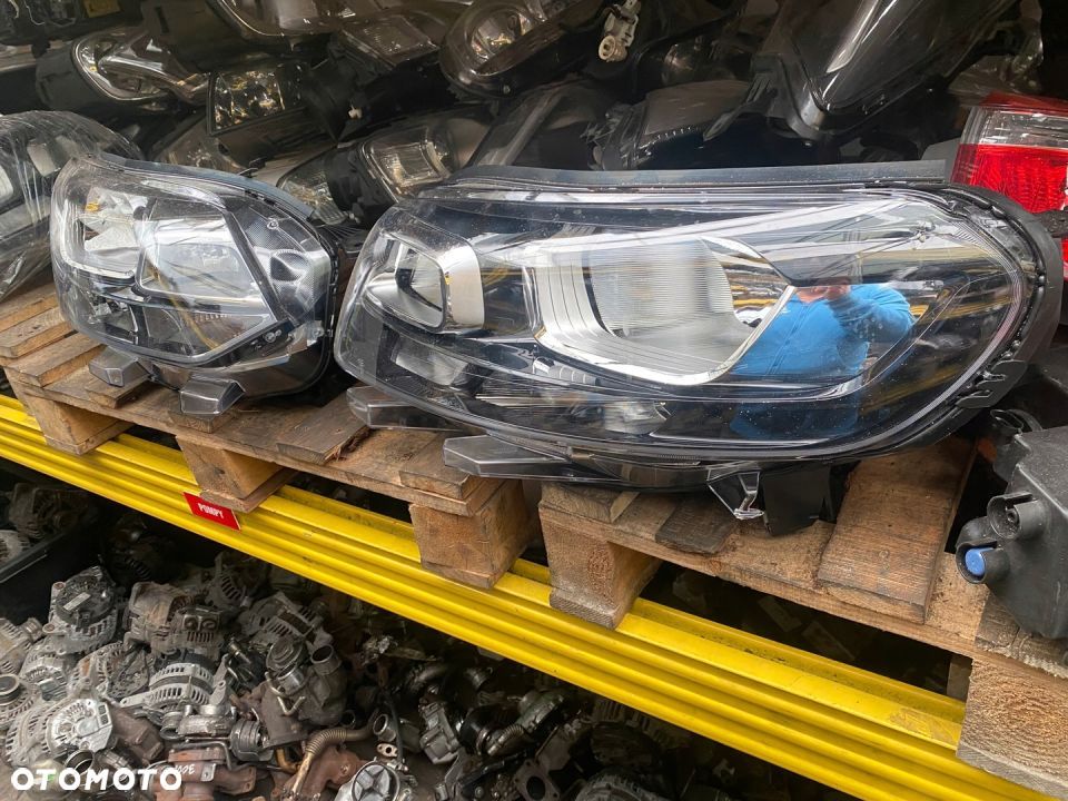 VIVARO III LAMPA PRZOD 9808567980-00 NOWE ORG - 2
