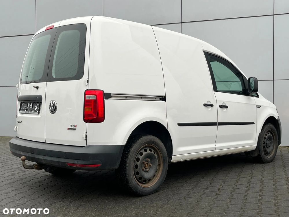 Volkswagen Caddy - 10