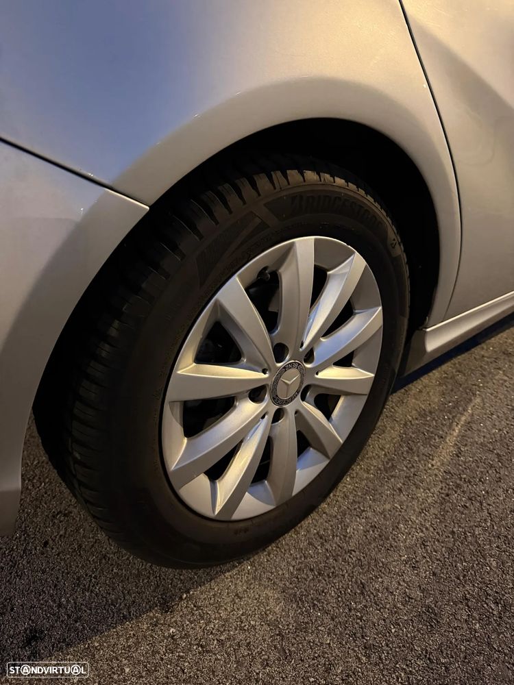 Mercedes-Benz A 180 d - 16