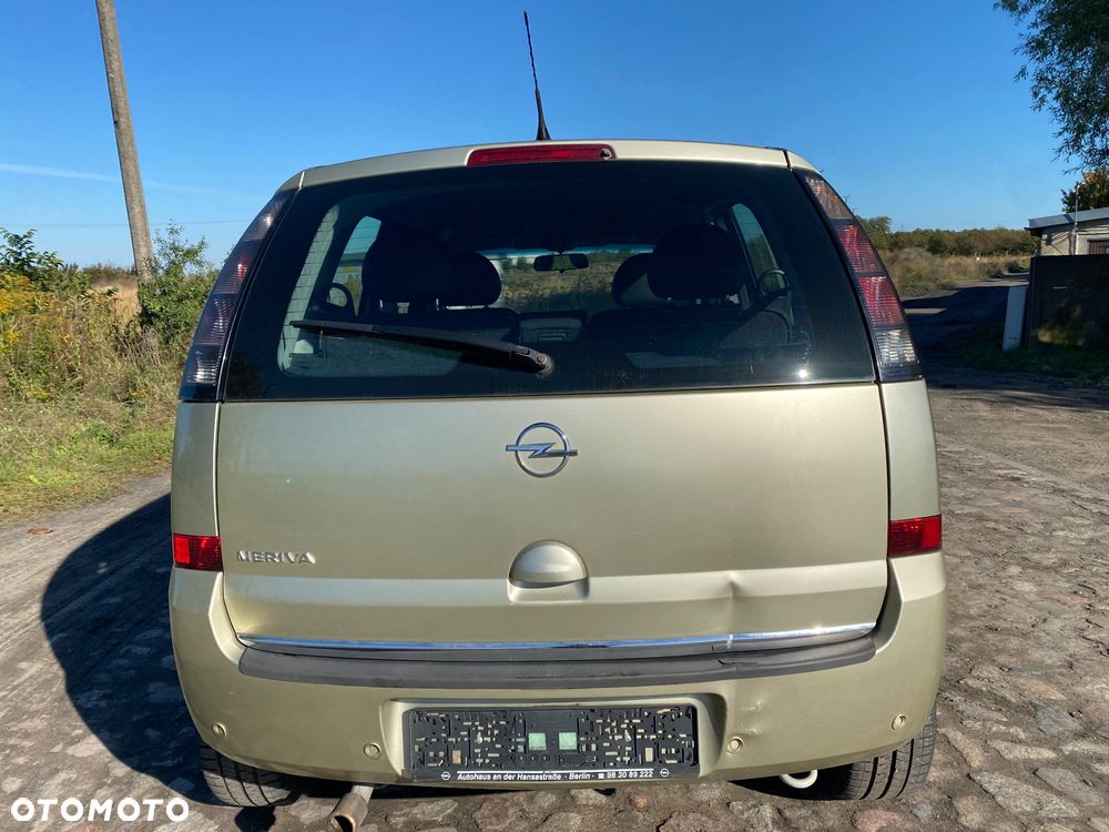 Opel Meriva 1.8 16V Cosmo Easytronic - 34