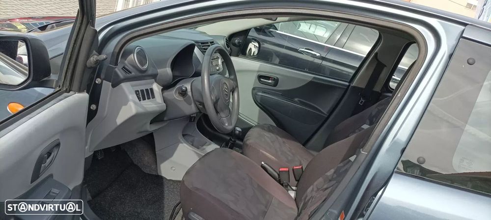 Suzuki Alto 1.0 GL Style - 11