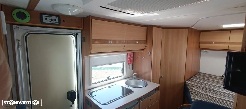 Ford Transit CARADO T135 - 23