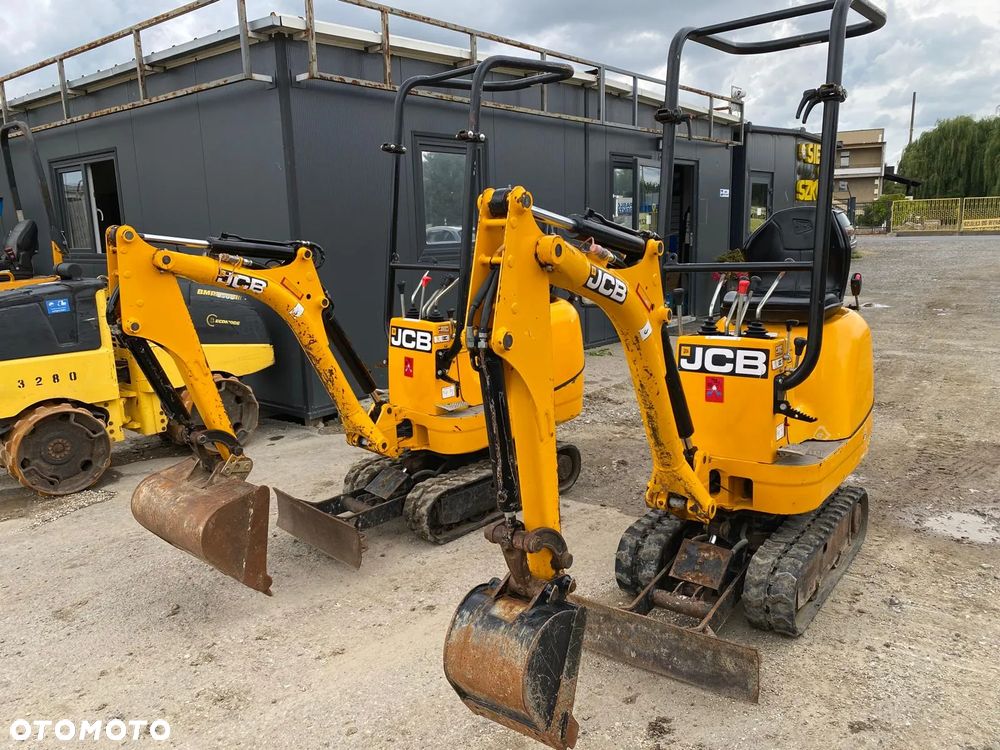JCB 8008 - 2