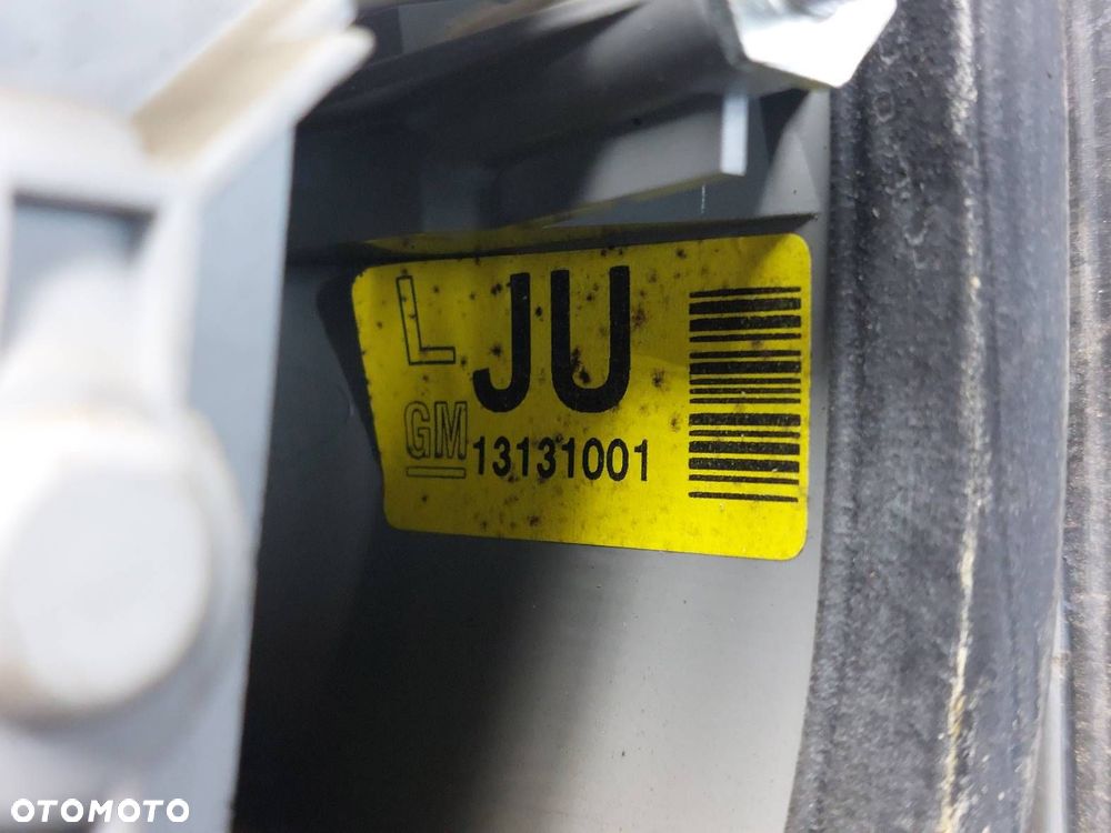 LAMPA LEWY TYŁ OPEL VECTRA C LIFT SEDAN 13131001 - 4