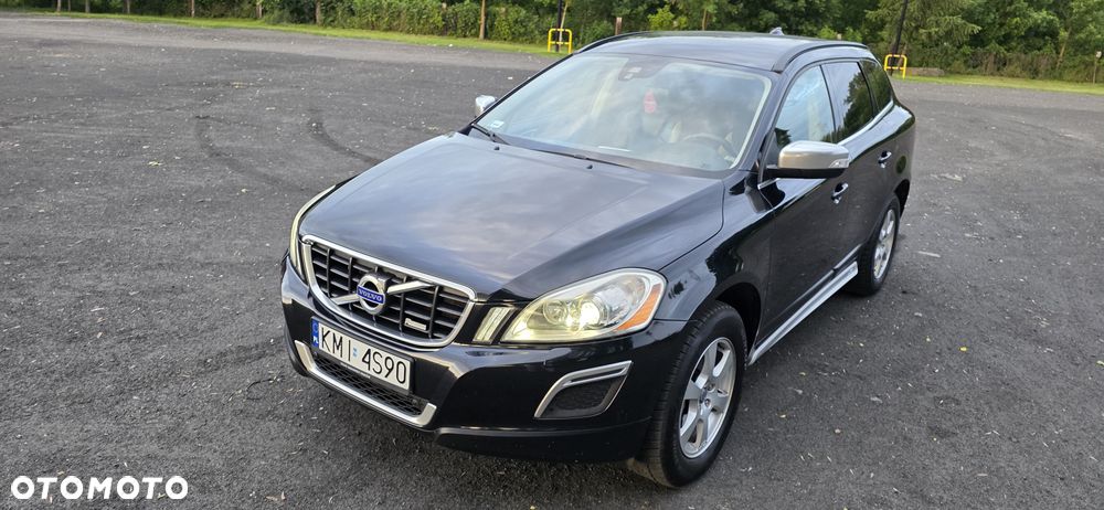 Volvo XC 60 D4 RDesign - 24