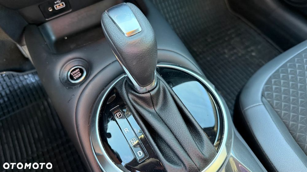 Nissan Juke 1.0 DIG-T N-Sport DCT - 27