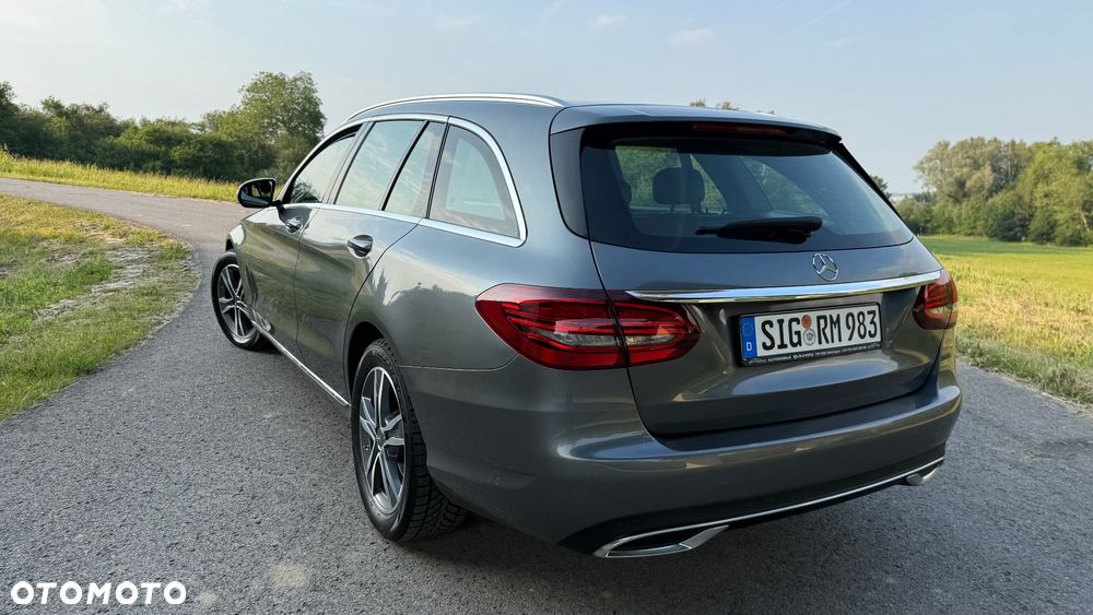 Mercedes-Benz Klasa C 200 d 9G-TRONIC - 28