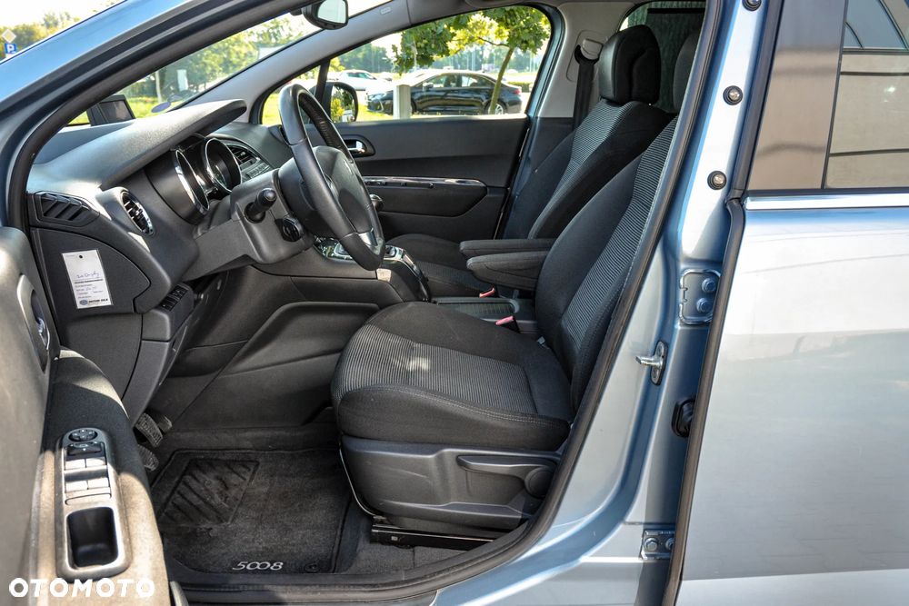 Peugeot 5008 - 7