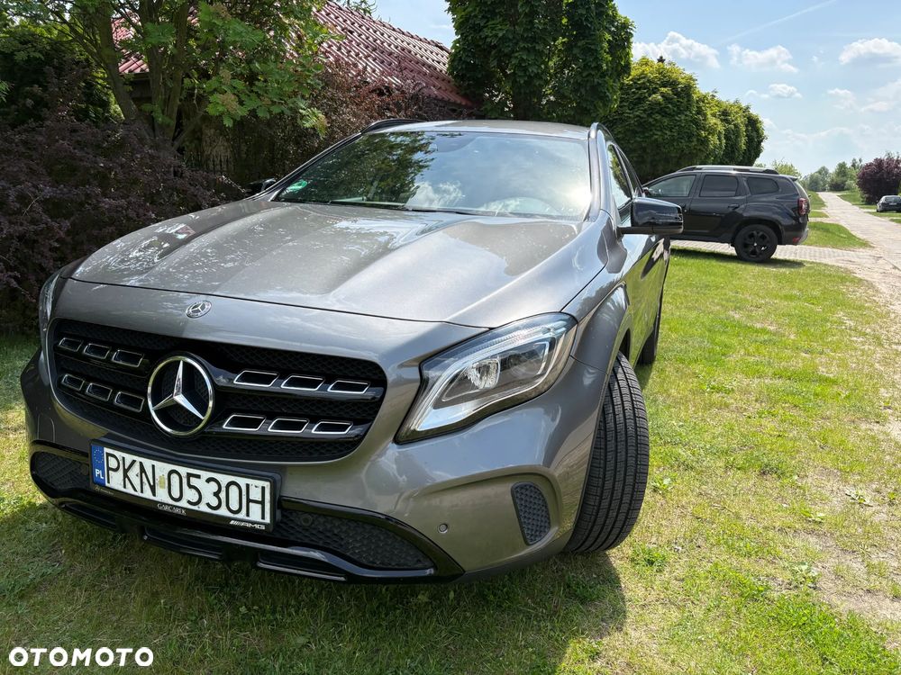 Mercedes-Benz GLA - 1