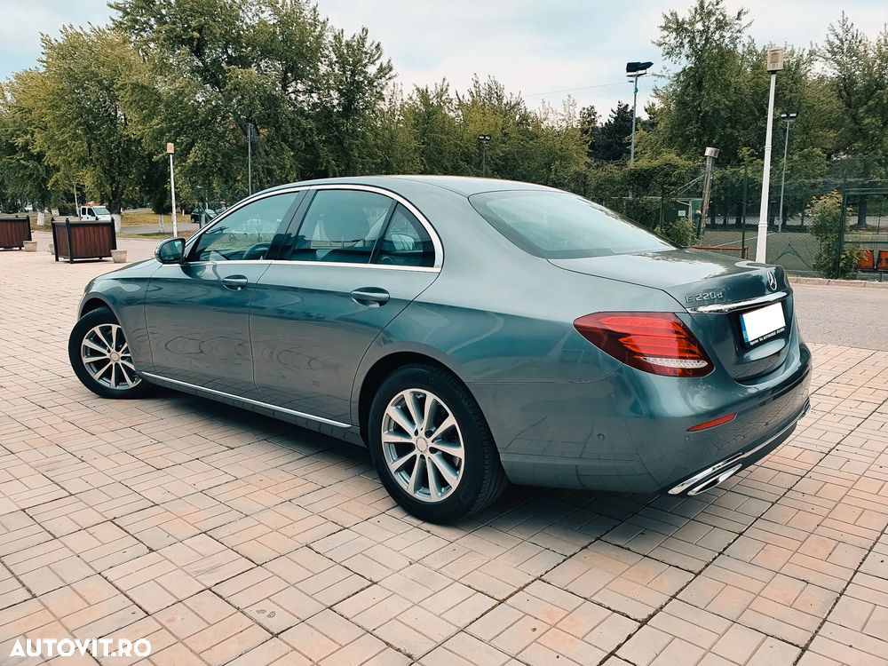 Mercedes-Benz E 220 d 9G-TRONIC - 6