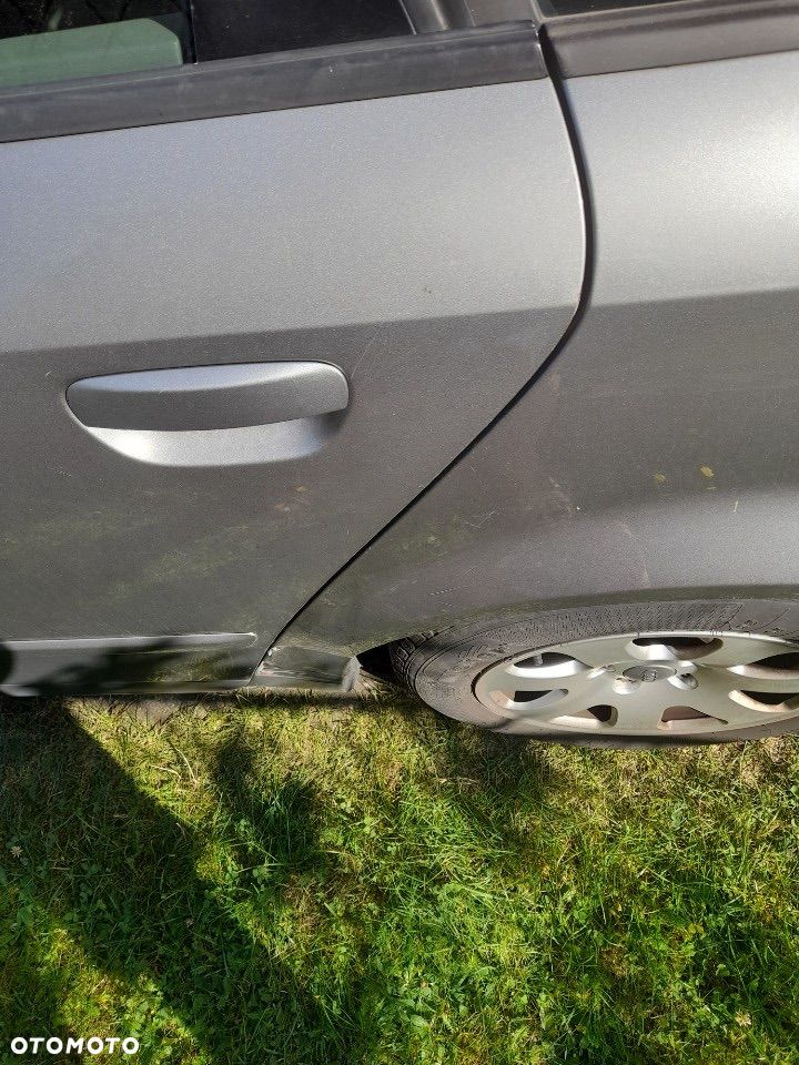 Audi A4 Limousine 2 - 4