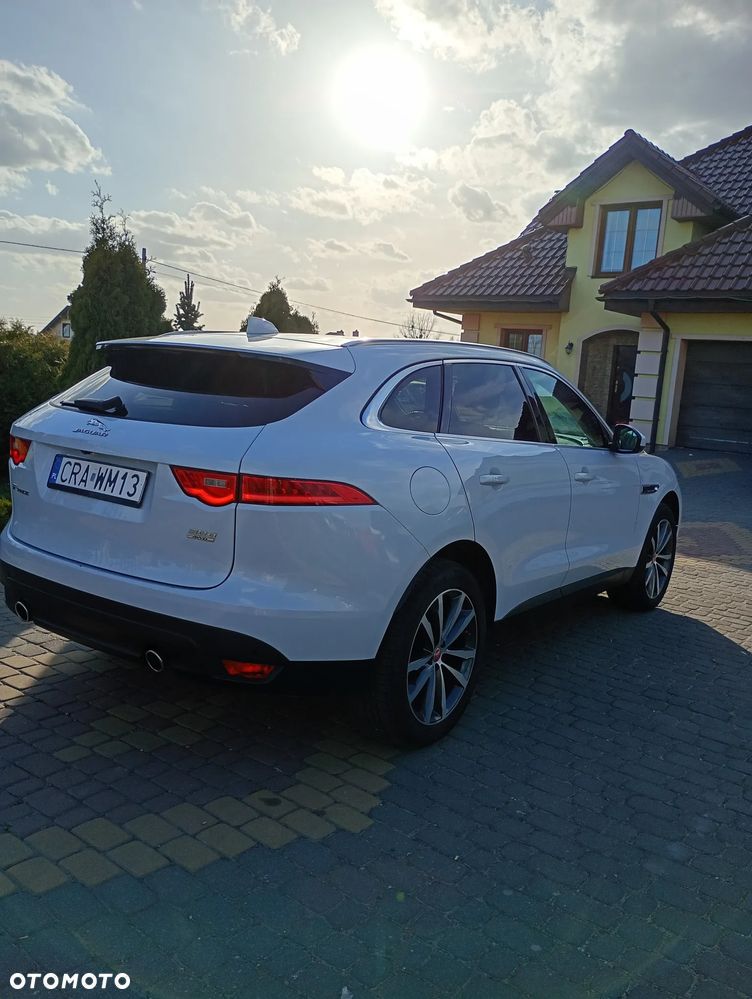Jaguar F-Pace 3.0 TDV6 AWD Prestige - 9