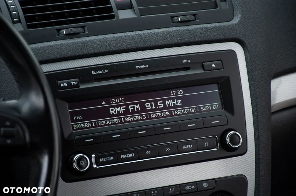 Skoda Octavia 1.4 TSI Ambiente - 24